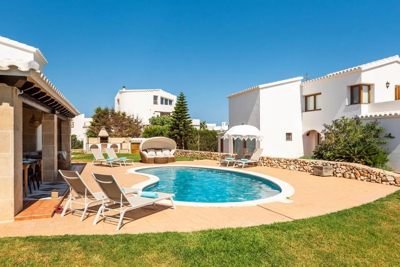 Villa Lasaienea 4 Bedroom Villa, Cala Morell
