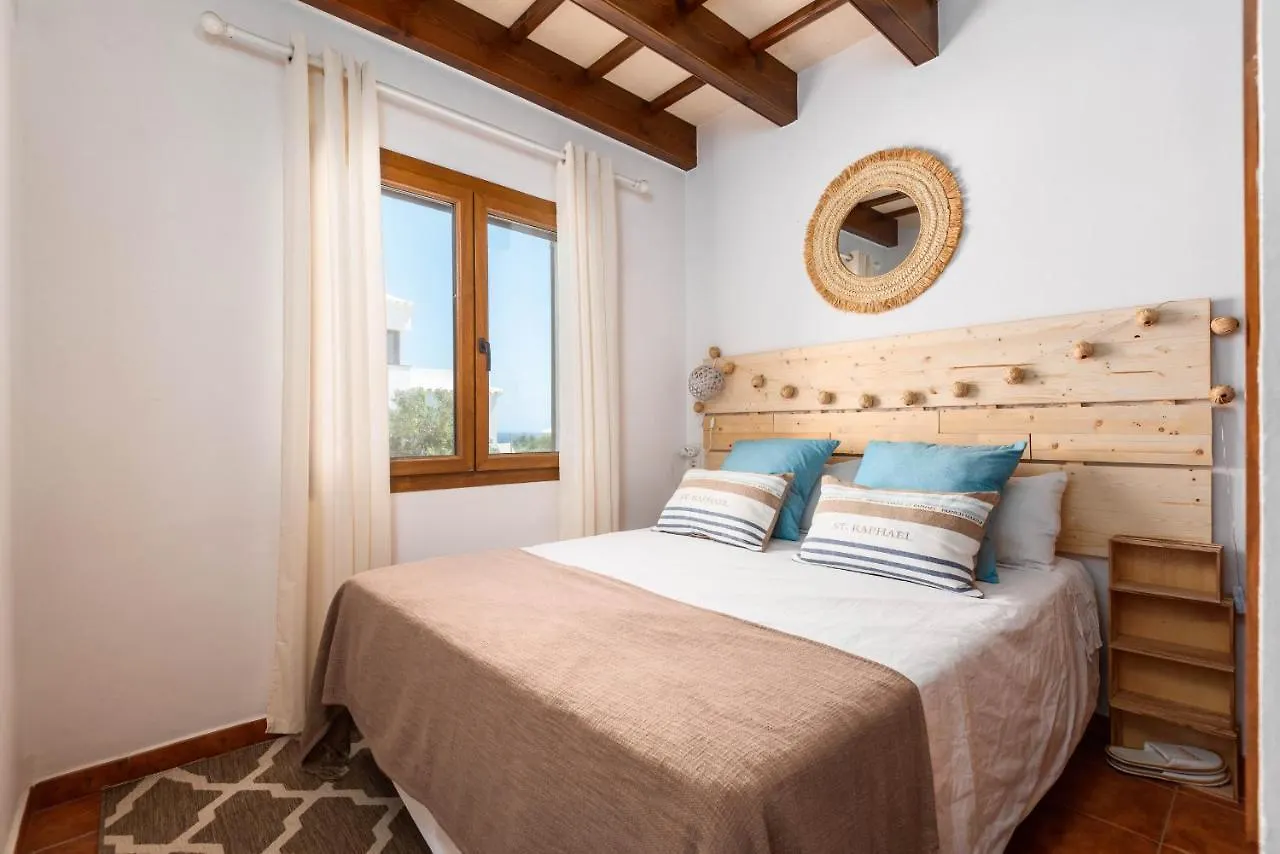 Villa Lasaienea 4 Bedroom Villa, Cala Morell