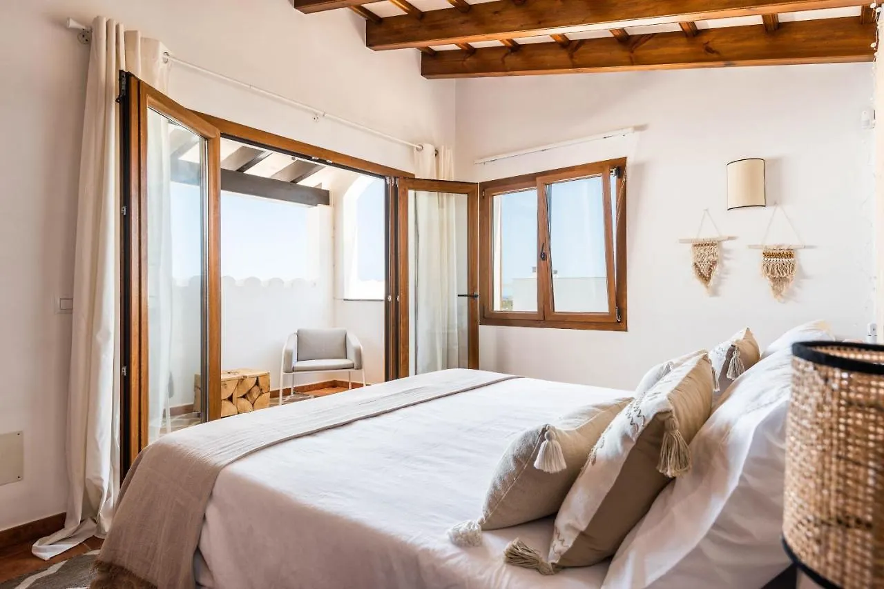 Lasaienea 4 Bedroom Villa, Cala Morell